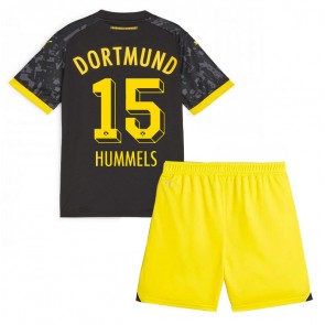 Borussia Dortmund Mats Hummels #15 kläder Barn 2023-24 Bortatröja Kortärmad (+ korta byxor)
